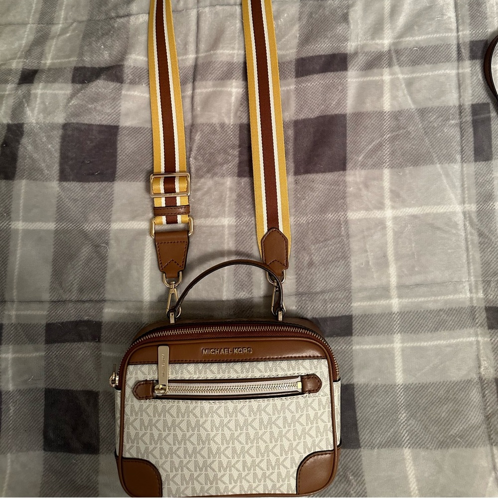 Michael Kors small crossbody
